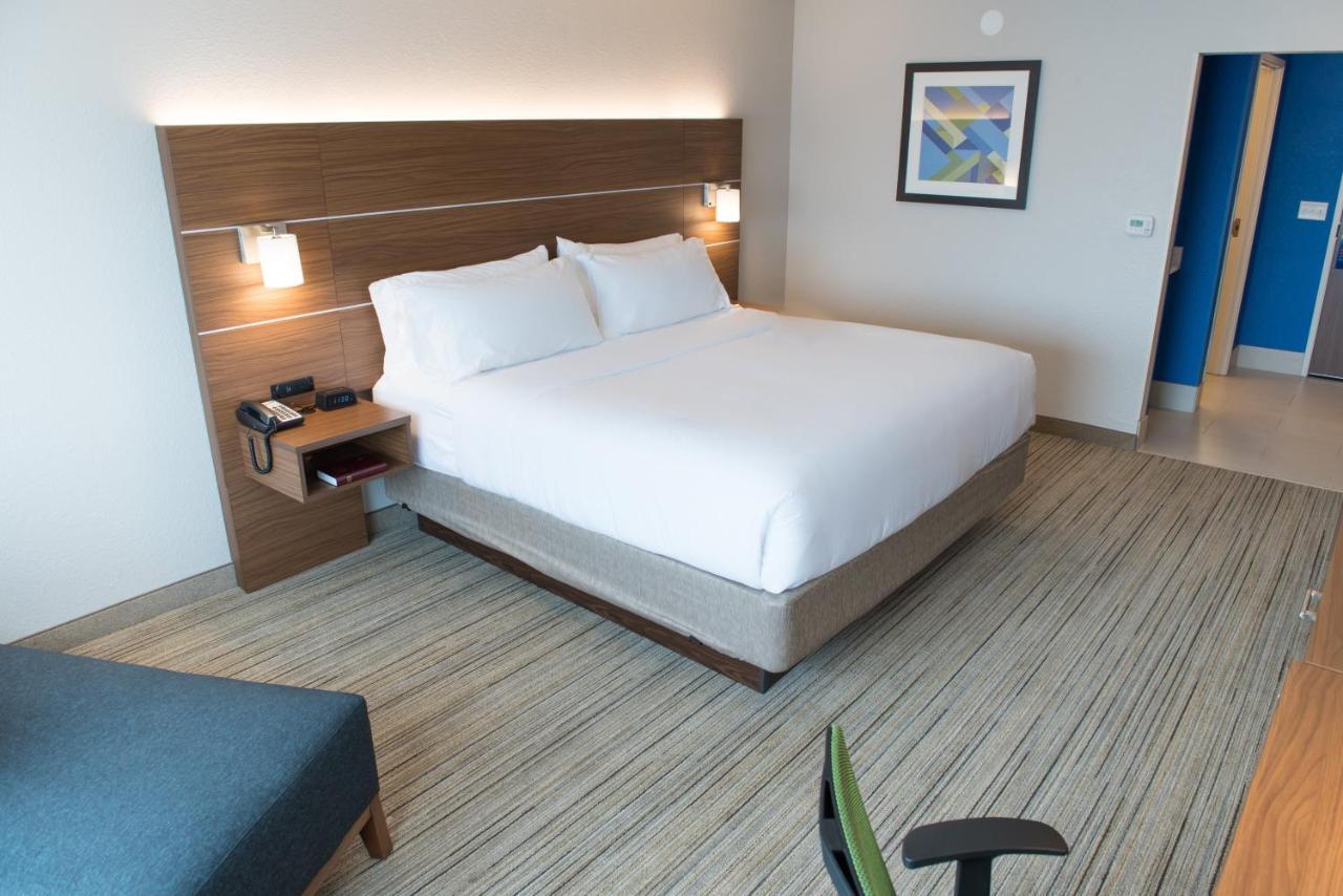 Holiday Inn Express & Suites Dayton North - Vandalia By Ihg Экстерьер фото